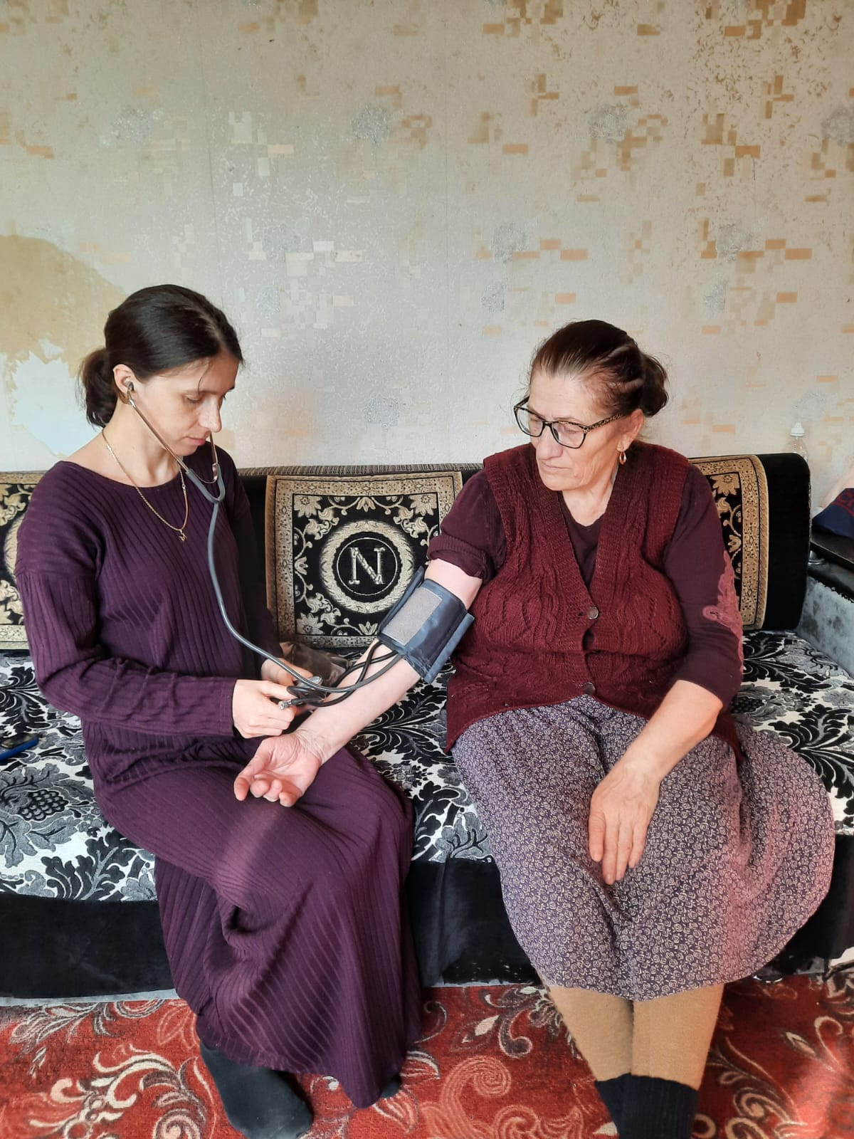 Согреет душу остынет стужу